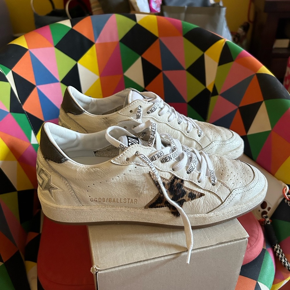 💯 authentic in very good condition